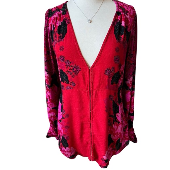 Free People Floral Deep V-Neck Long Sleeve Blouse  Size M Red/Pink Velvet Mix - Picture 4 of 14